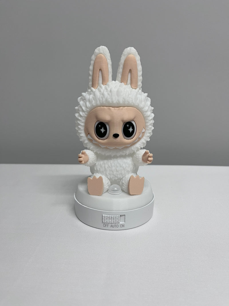 Labubu Gece Lambası | Dekoratif Işık & Masa Aksesuarı
