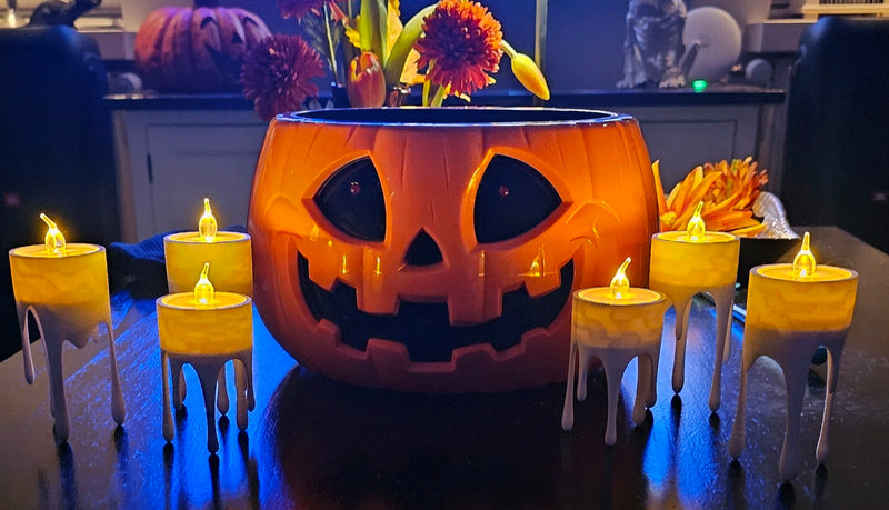 Yüzen Damlayan Mum – LED Tealight Tutucu (Cadılar Bayramı Temalı) (2’li Set)