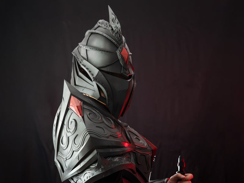 Crimson Shadow – Kara Şövalye Zırh Seti (MW Heroes Serisi)