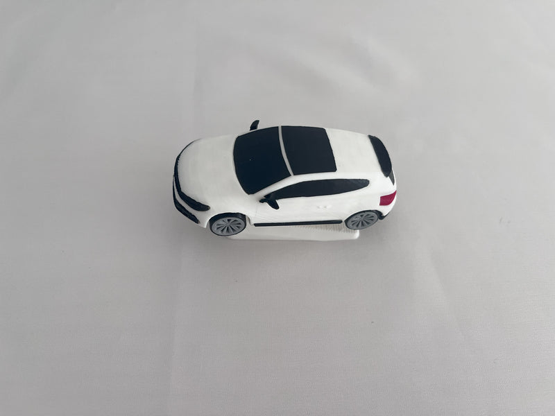 Virajlarda Dönerek Hareket Eden Araba Figürü – Özel marka, model ve renk üretimi yapılabilir