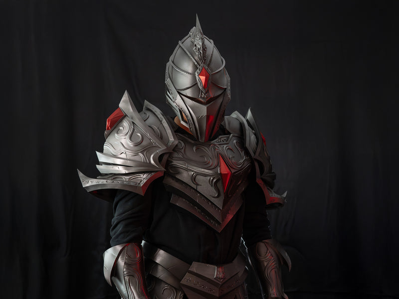 Crimson Shadow – Kara Şövalye Zırh Seti (MW Heroes Serisi)
