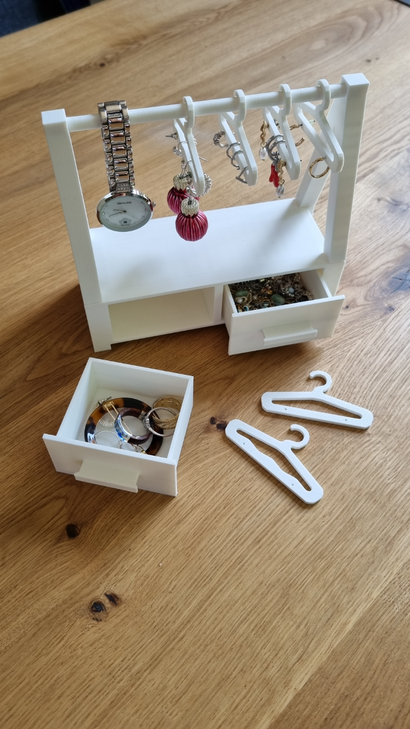 ZarifÇekmece – Çok Amaçlı Askılı & Çekmeceli Takı Standı (Küpe, Yüzük, Kolye)